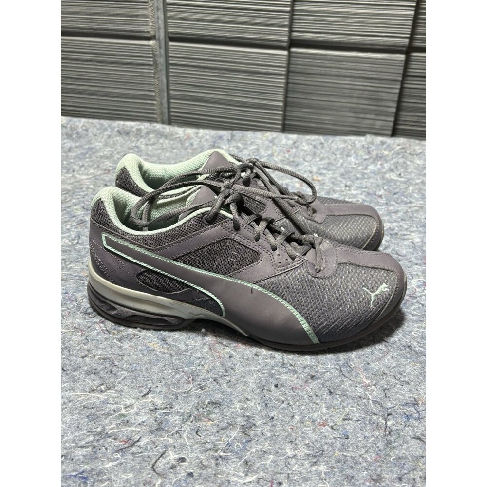 Puma‎ Women’s Size 8 Sneakers Fast Shipping! - Picture 2 of 5